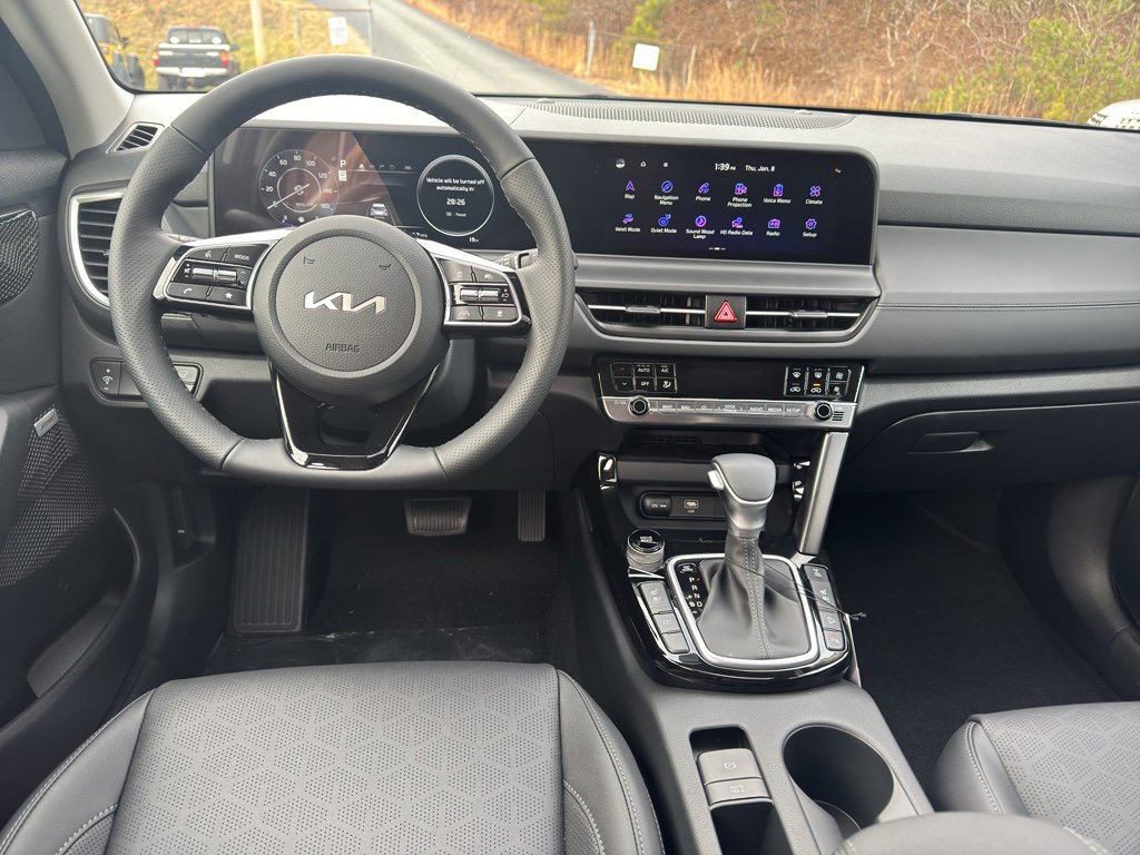 New 2026 Kia Seltos SX w/ SX Sunroof Package image 10