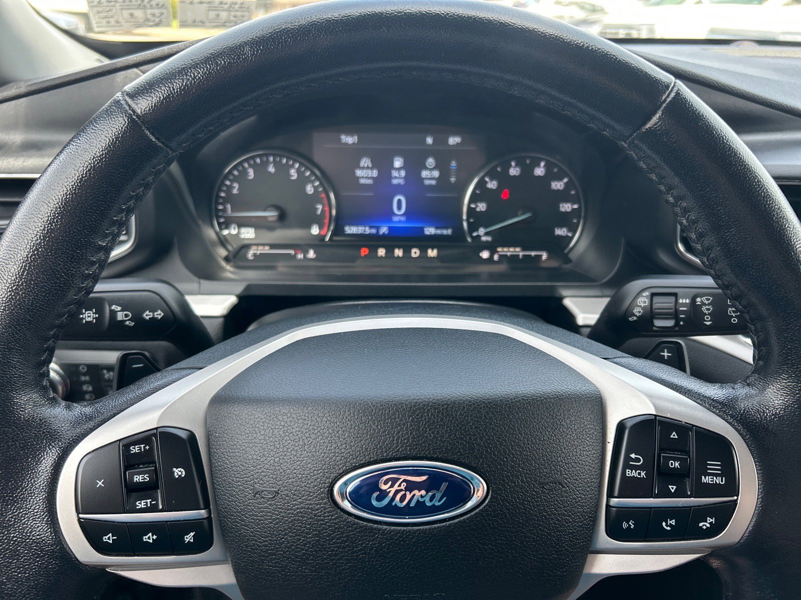 Certified 2020 Ford Explorer XLT w/ Equipment Group 202A AWD/4WD image 25