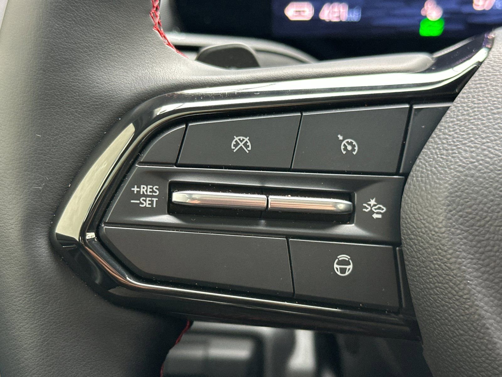 Used 2024 Chevrolet Silverado EV RST image 27