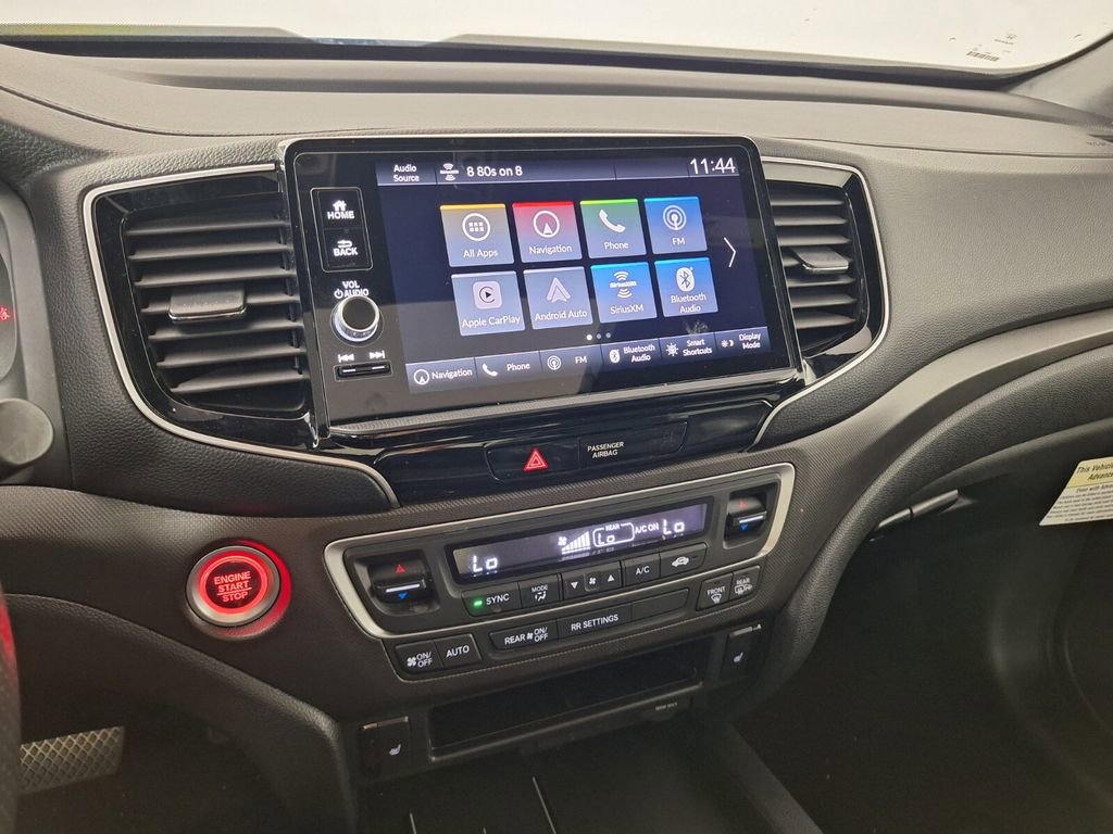 Used 2025 Honda Ridgeline TrailSport image 13