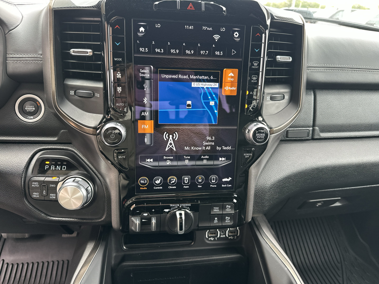 Used 2021 RAM 1500 Sport w/ Leather & Sound Group AWD/4WD image 4