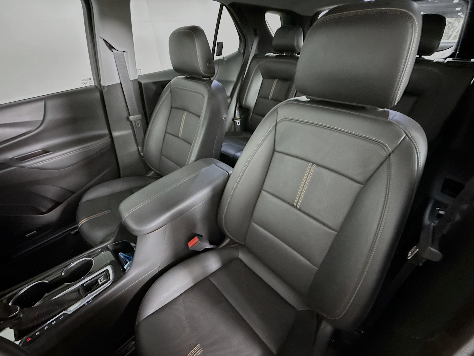 Used 2022 Chevrolet Equinox Premier image 25