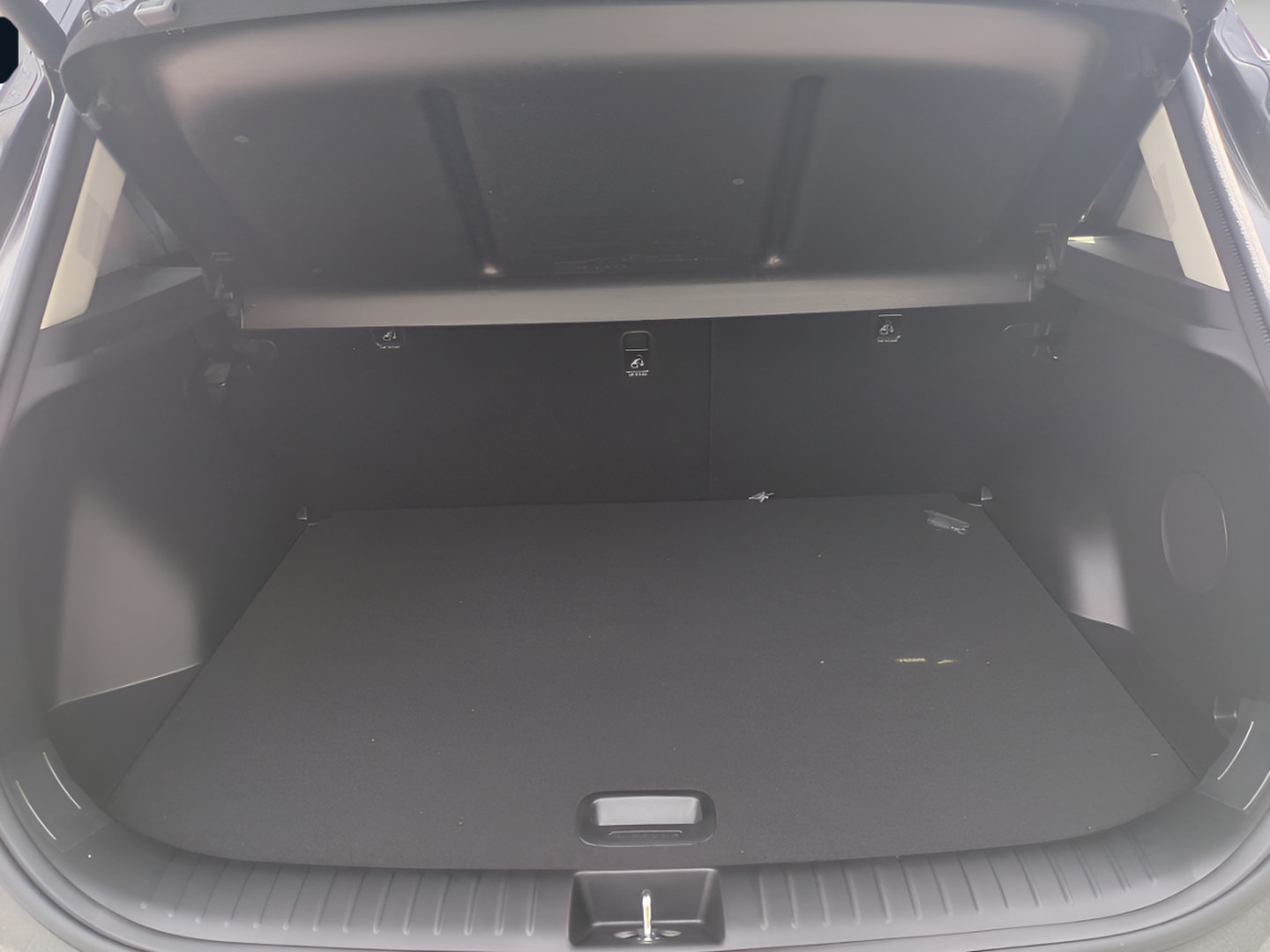 New 2025 Kia Seltos SX w/ SX Sunroof Package AWD/4WD image 13