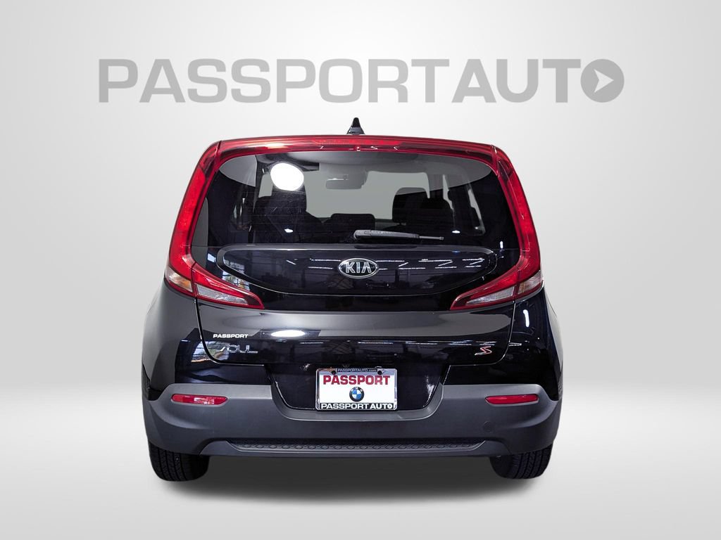 Used 2020 Kia Soul S FWD image 6