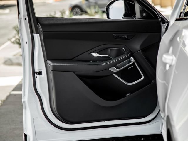 New 2024 Jaguar E-PACE R-Dynamic SE AWD/4WD image 12