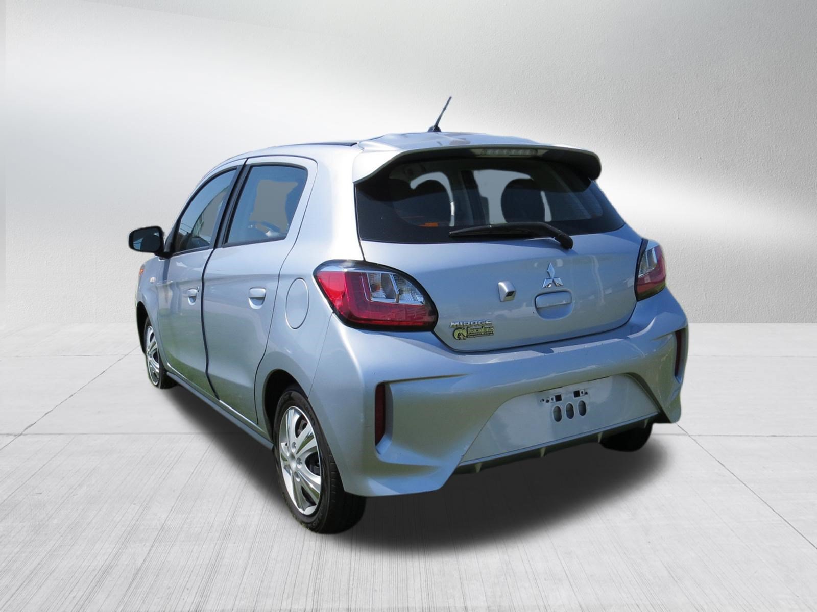 Used 2024 Mitsubishi Mirage ES FWD image 5