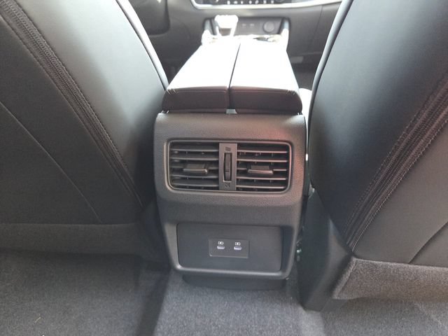 New 2026 Nissan Rogue SV w/ SV Premium Package FWD image 22
