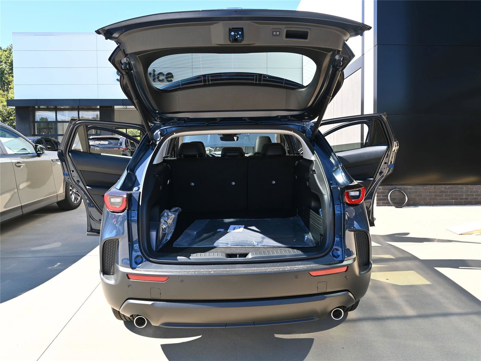 New 2026 MAZDA CX-50 2.5 Hybrid w/ Cargo Package image 15