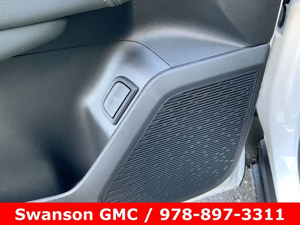 New 2026 GMC Terrain AT4 w/ Technology Package II image 24