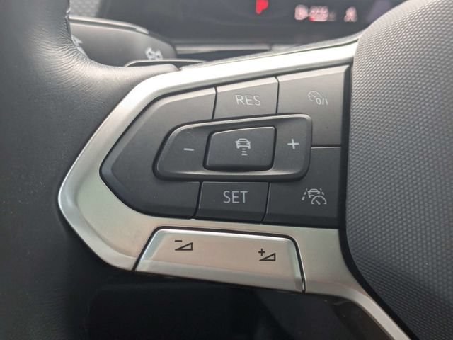 Used 2025 Volkswagen Atlas Cross Sport SEL Premium R-Line AWD/4WD image 27