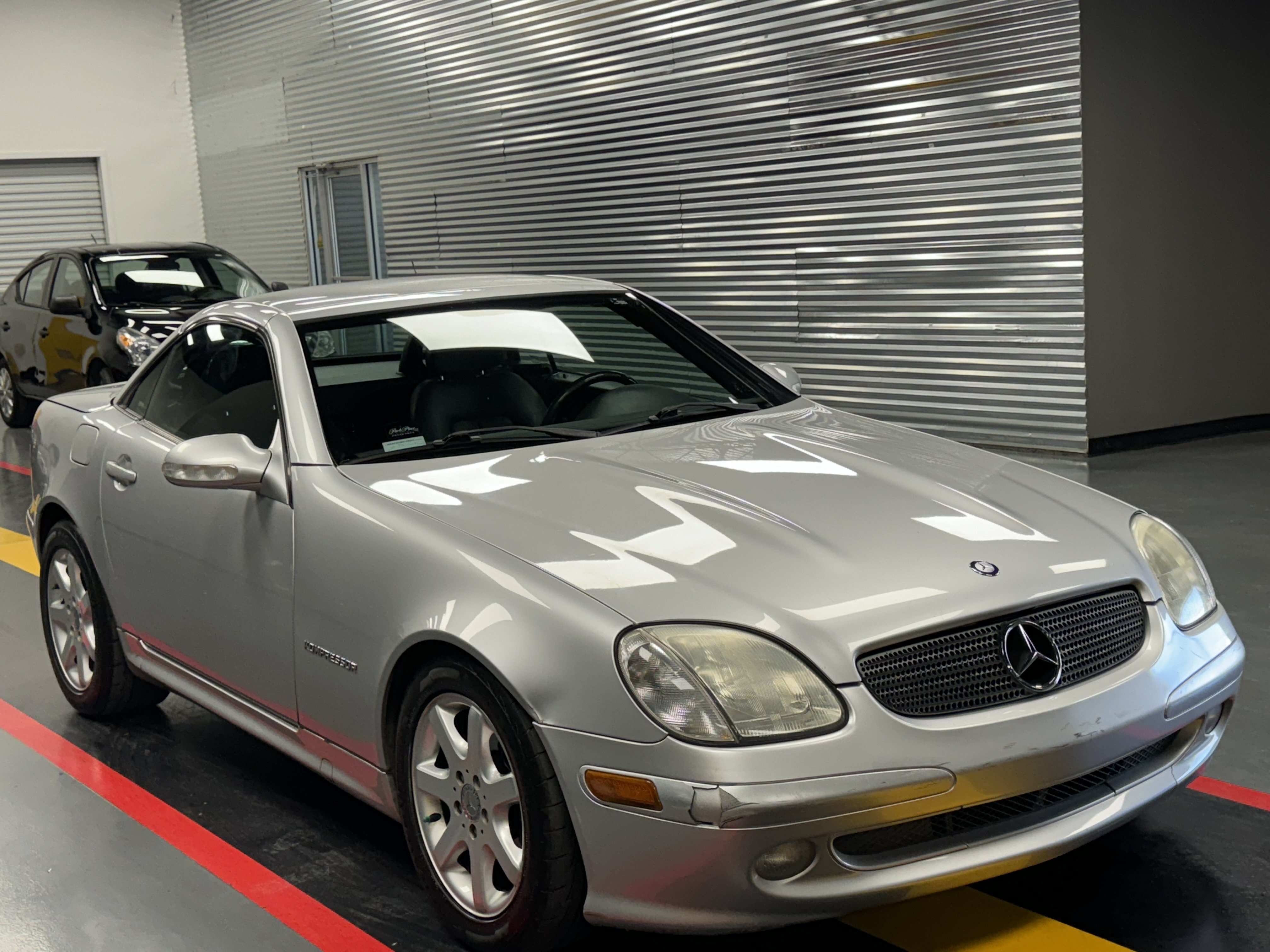 Used 2002 Mercedes-Benz SLK 230 image 6
