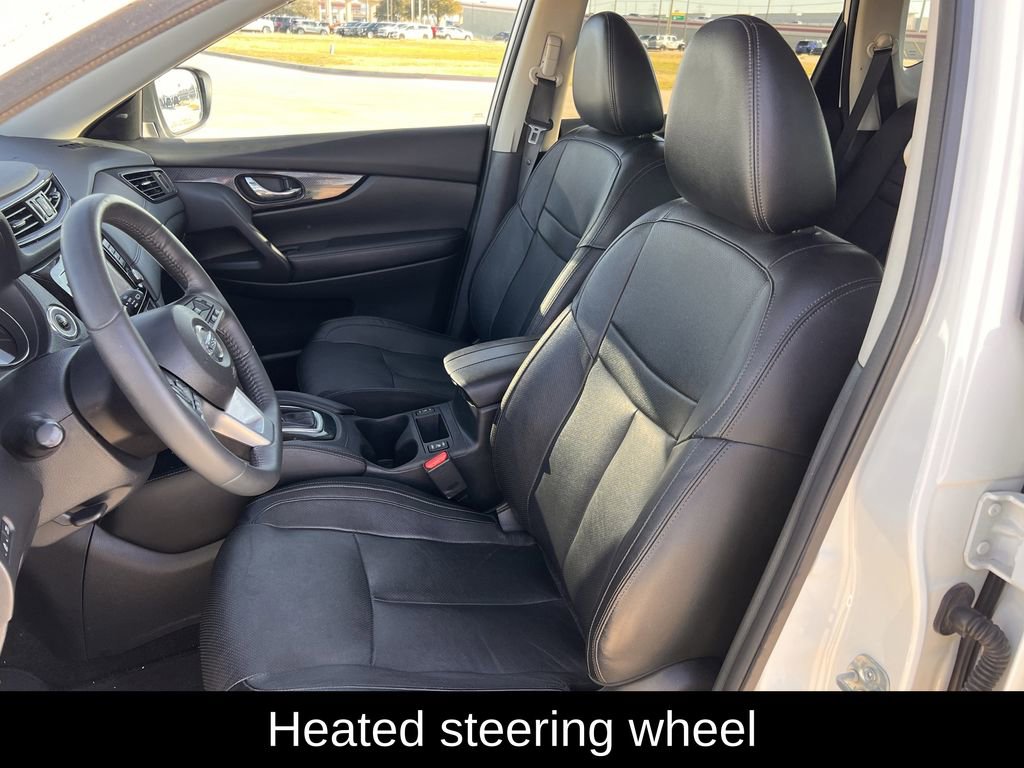 Used 2017 Nissan Rogue SL w/ SL Premium Package image 28