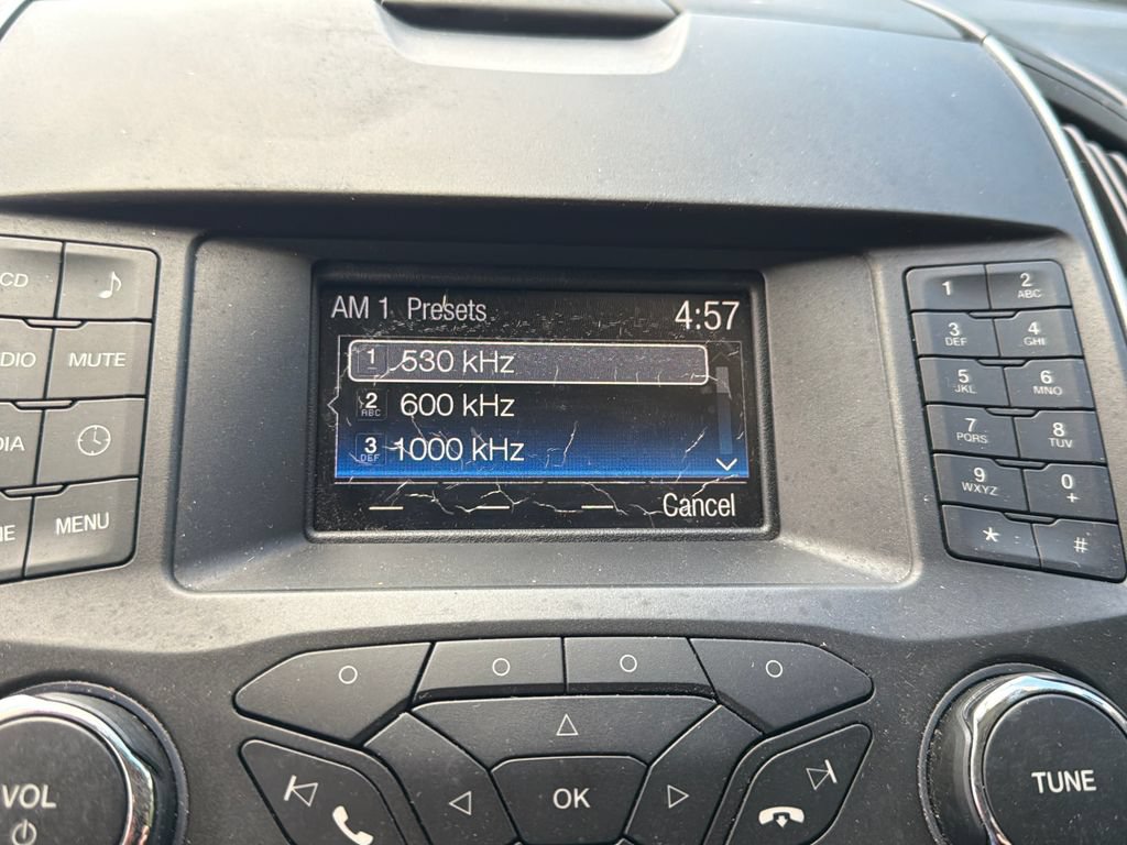 Used 2016 Ford Edge SE FWD image 23