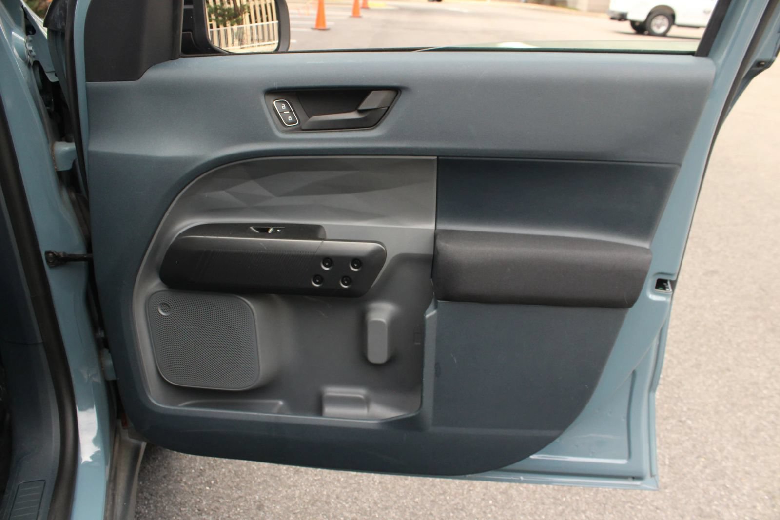 Used 2022 Ford Maverick XL FWD image 25