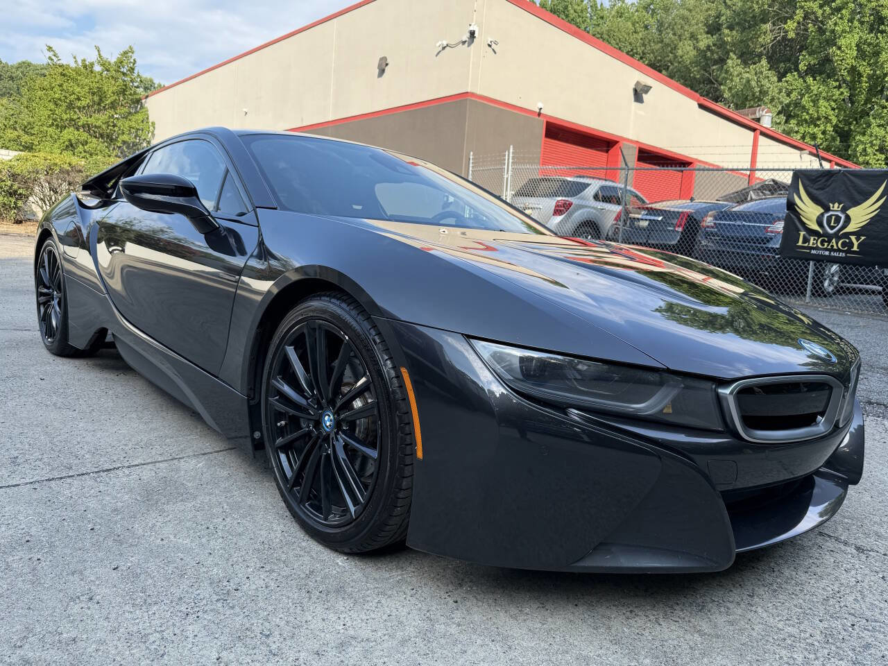 Used 2019 BMW i8 Coupe image 13