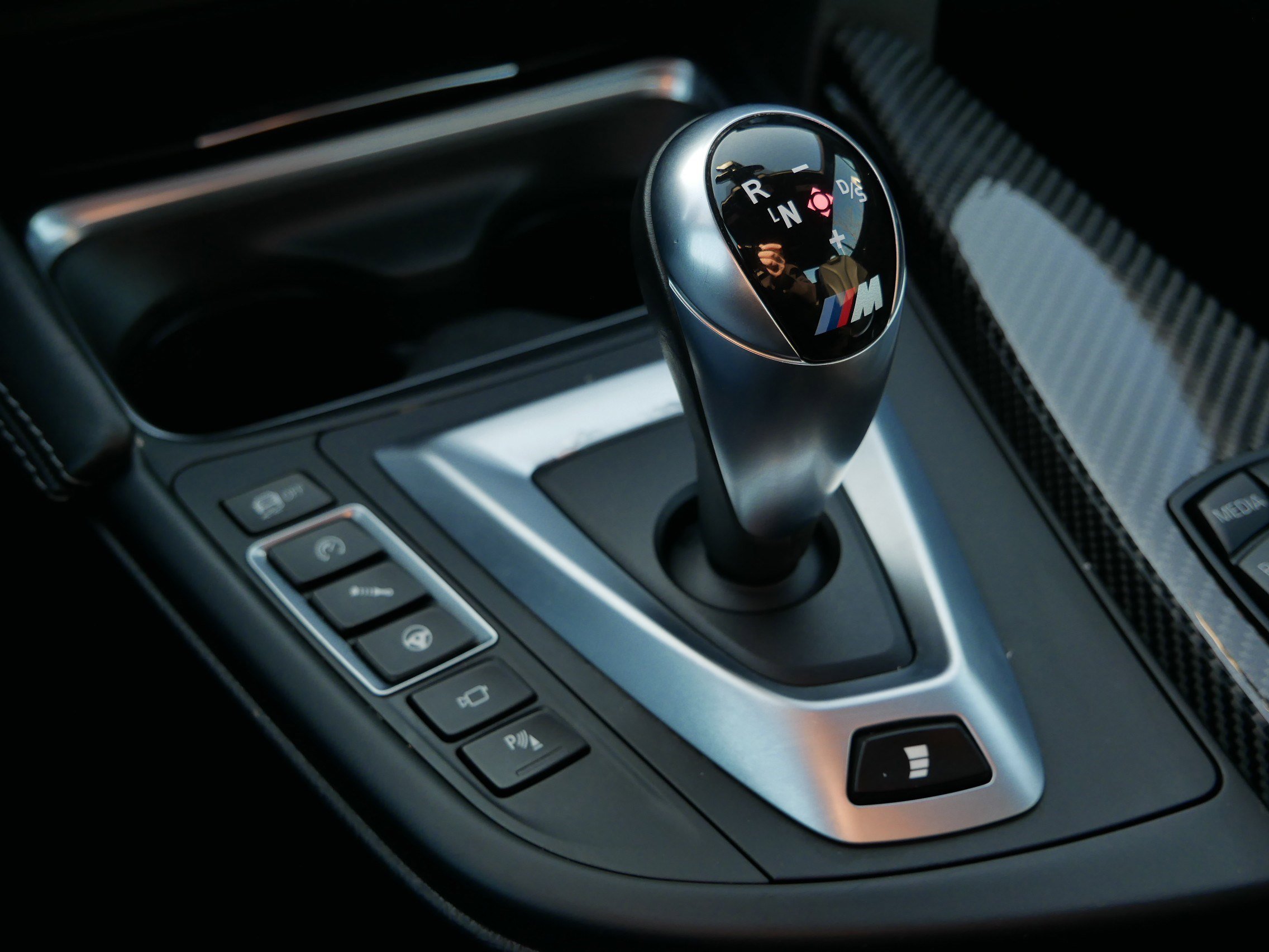 Used 2015 BMW M4 Convertible image 23