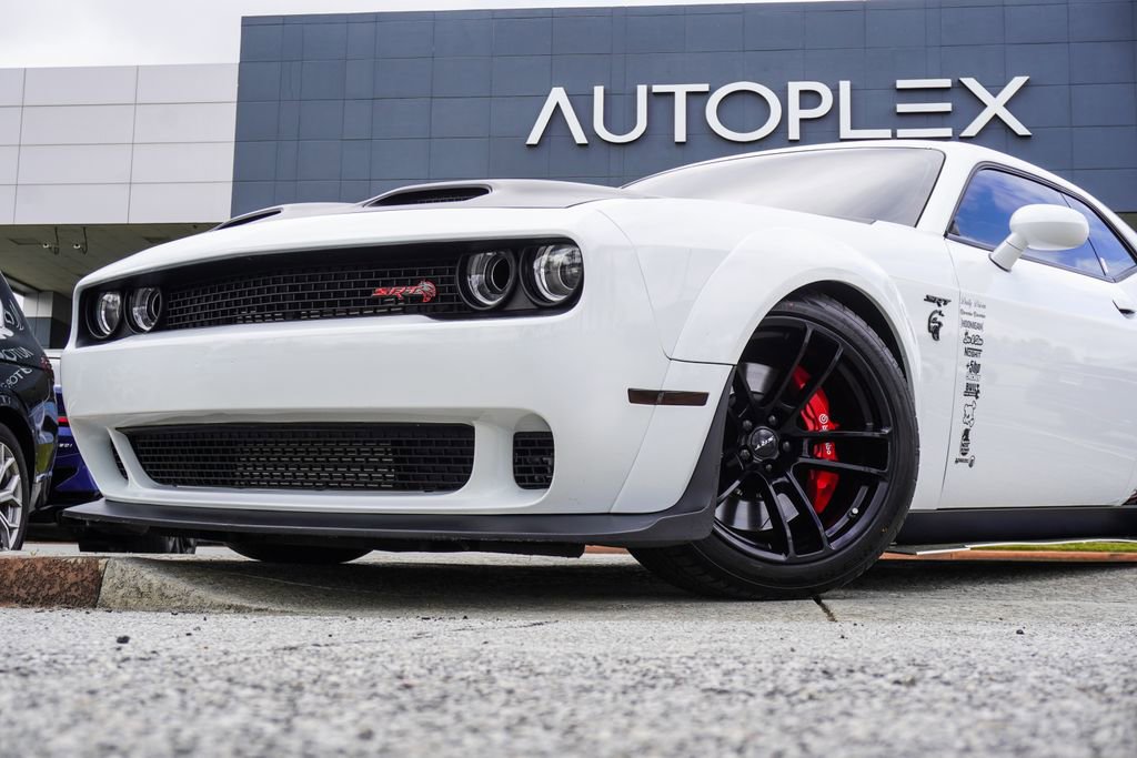 Used 2020 Dodge Challenger SRT Hellcat Redeye image 2