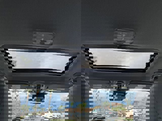 New 2026 Hyundai Elantra SEL Sport Premium image 23