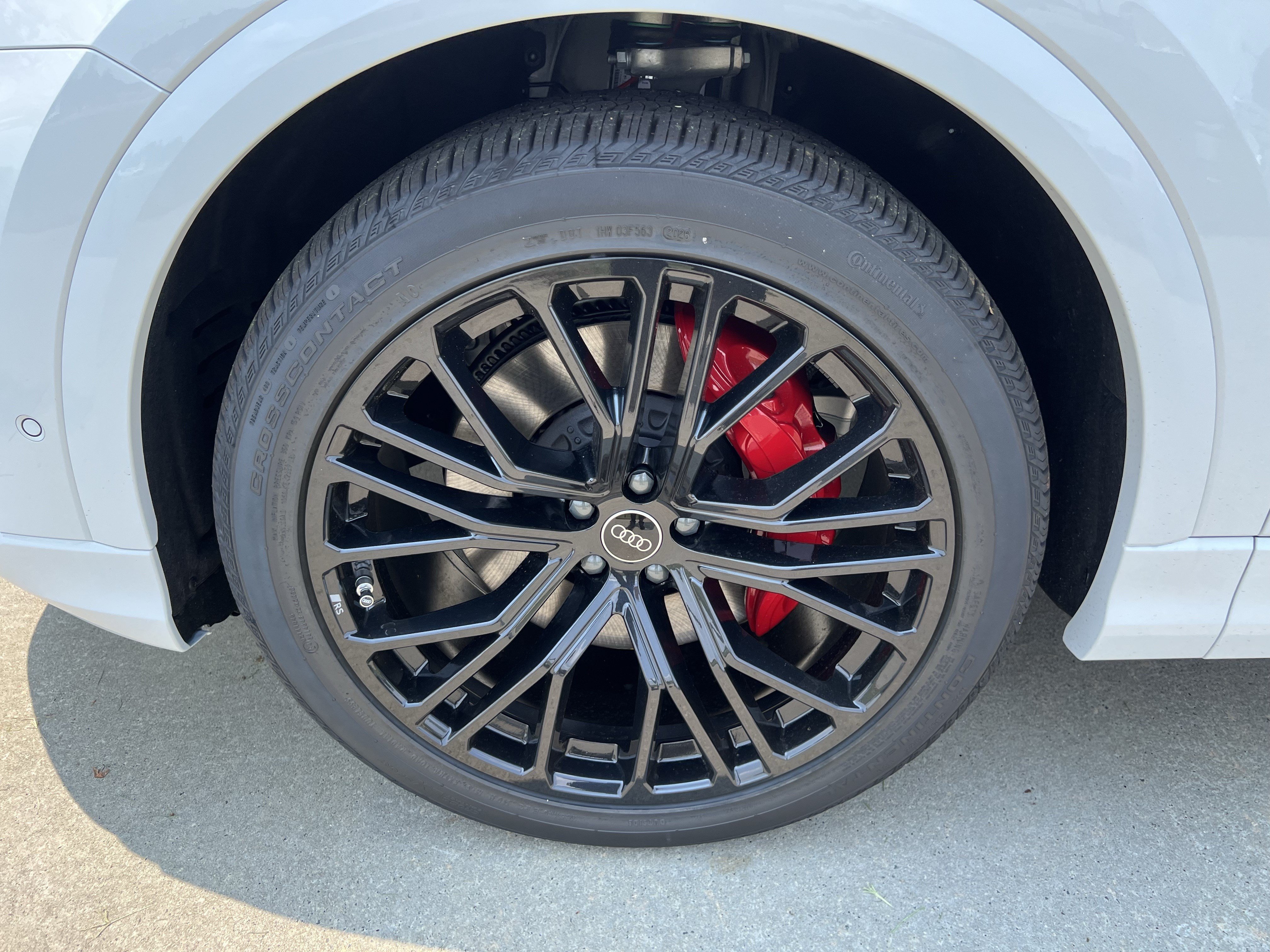 New 2026 Audi SQ8 Prestige AWD/4WD image 12