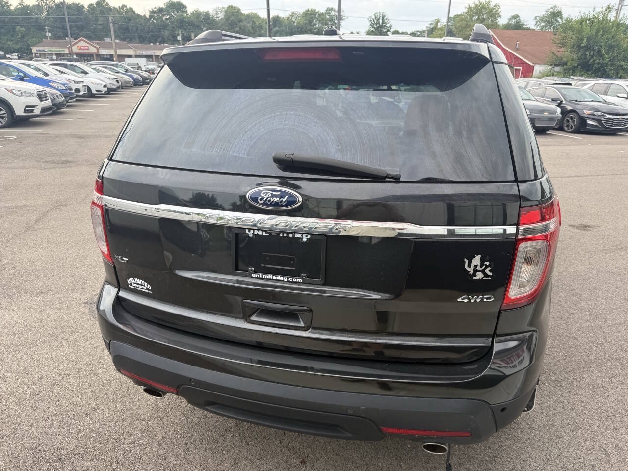 Used 2015 Ford Explorer XLT w/ Equipment Group 202A AWD/4WD image 8