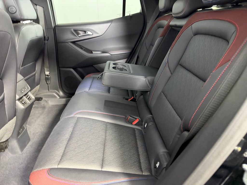 Used 2025 Chevrolet Equinox RS w/ Convenience Package III AWD/4WD image 26