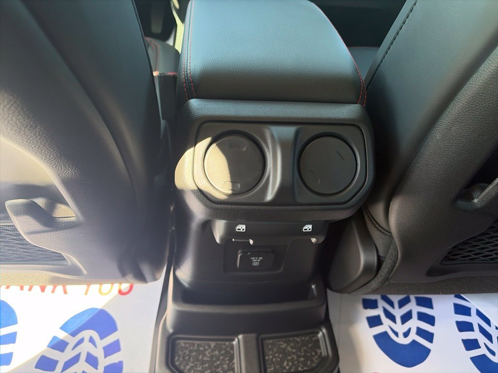 New 2026 Jeep Wrangler Unlimited Rubicon AWD/4WD image 13