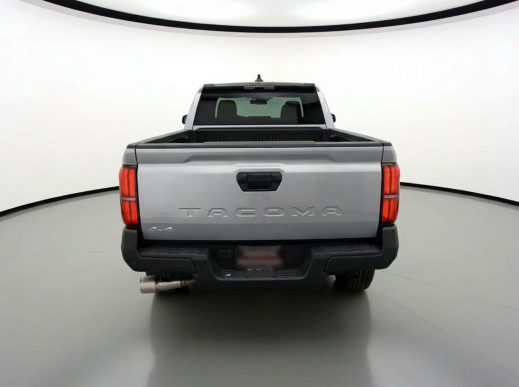 New 2026 Toyota Tacoma SR AWD/4WD image 5