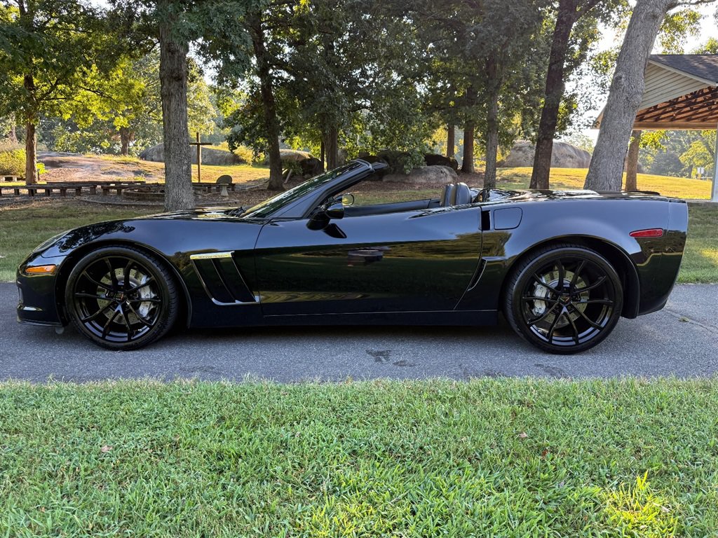 Used 2010 Chevrolet Corvette Grand Sport w/ Preferred Equipment Group RWD image 22