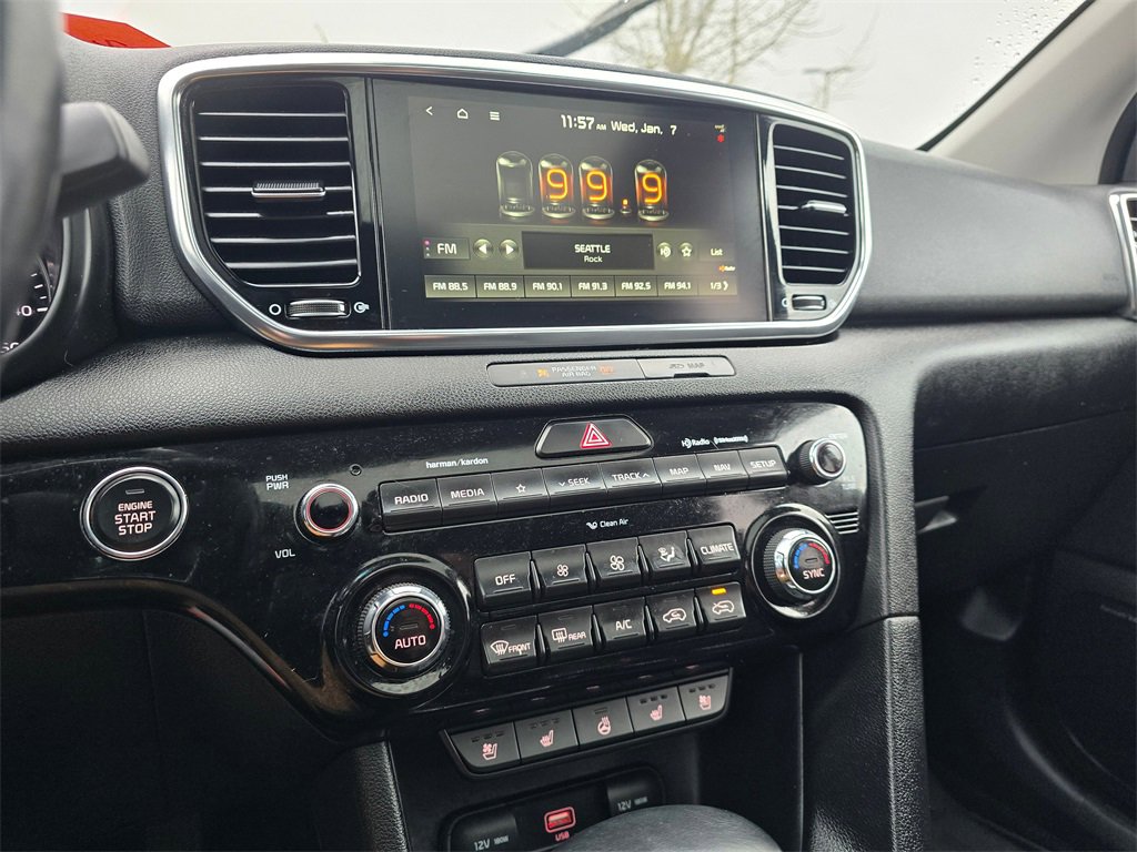 Used 2022 Kia Sportage EX w/ EX Technology Package image 17