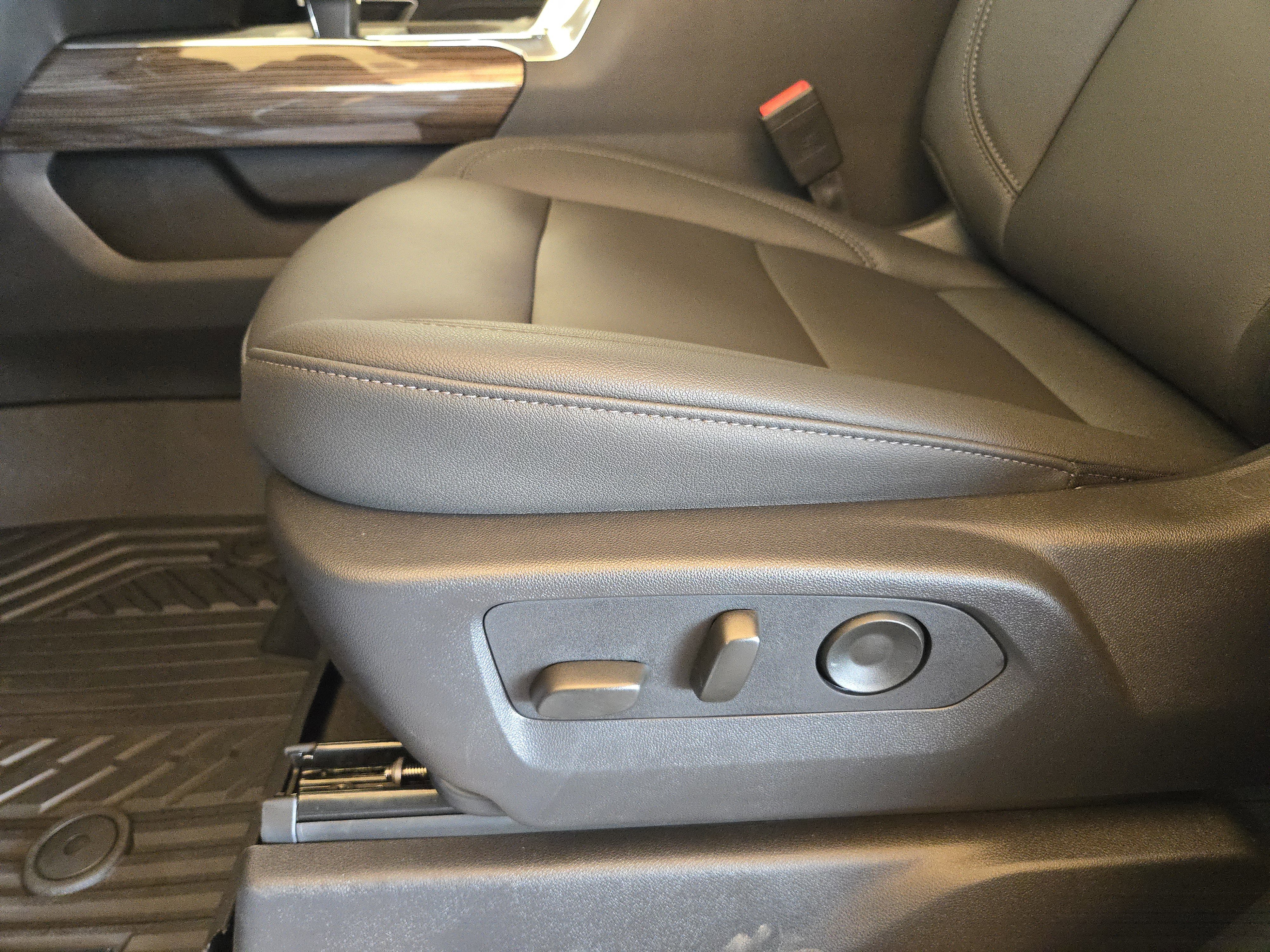 New 2026 Chevrolet Silverado 1500 RST image 18