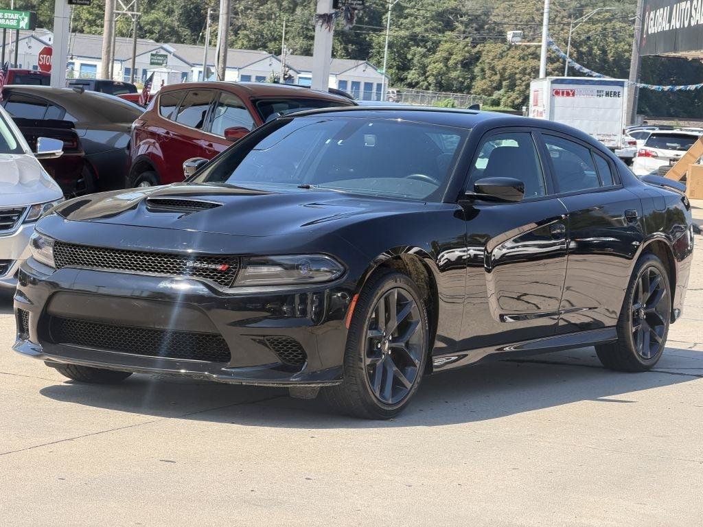 Used 2023 Dodge Charger GT w/ Blacktop Package RWD image 3
