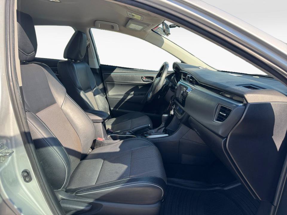 Used 2016 Toyota Corolla S FWD image 32