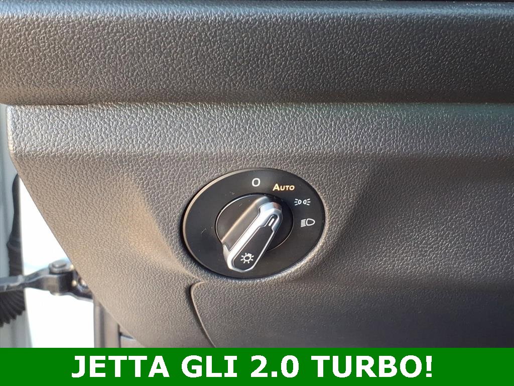 Used 2021 Volkswagen Jetta GLI image 15
