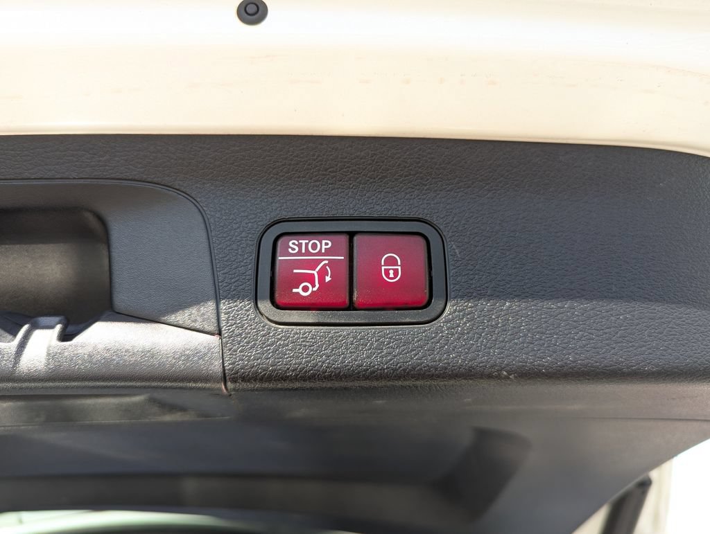 Used 2020 Mercedes-Benz GLS 450 4MATIC image 51