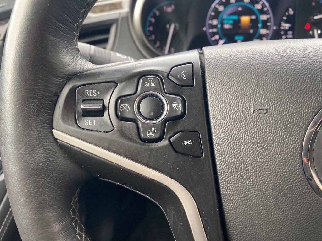 Used 2014 Buick LaCrosse Premium w/ Driver Confidence Package image 8