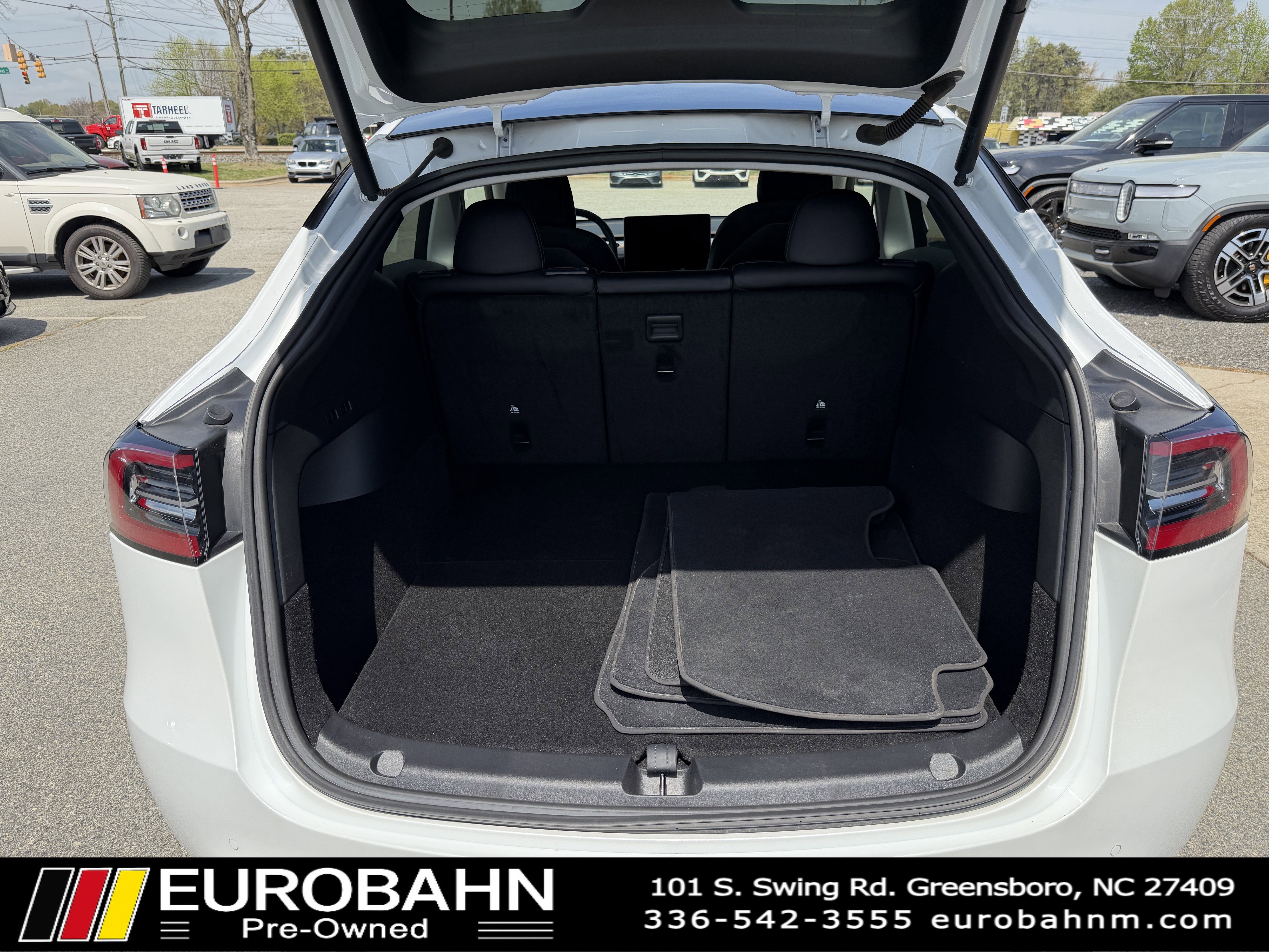 Used 2022 Tesla Model Y Long Range image 21