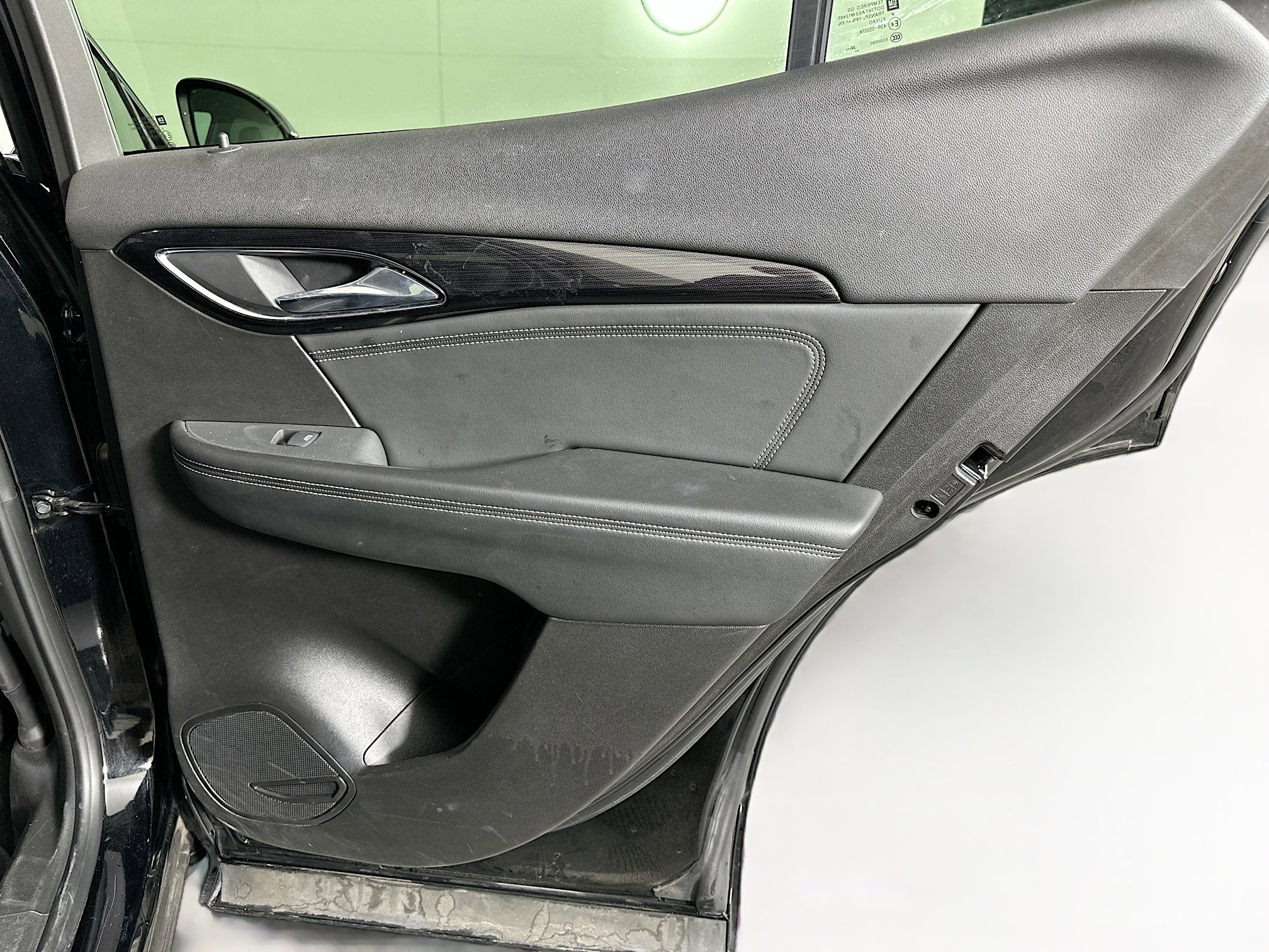 Used 2023 Buick Envision Preferred image 28