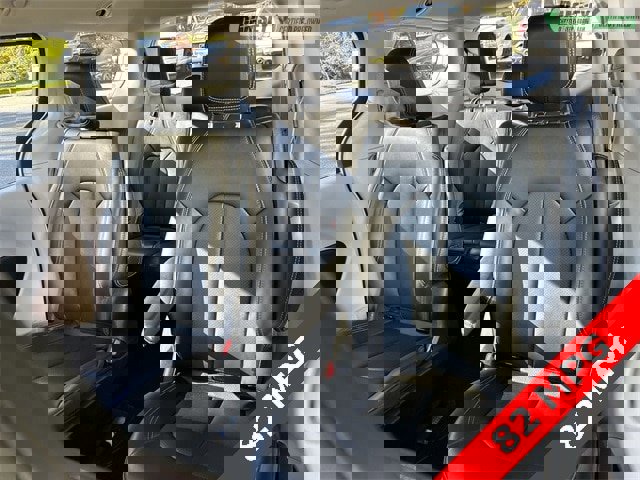 Certified 2024 Chrysler Pacifica Select image 23