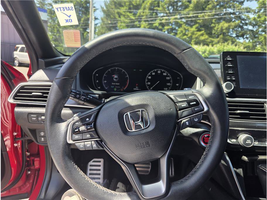 Used 2018 Honda Accord Sport image 27