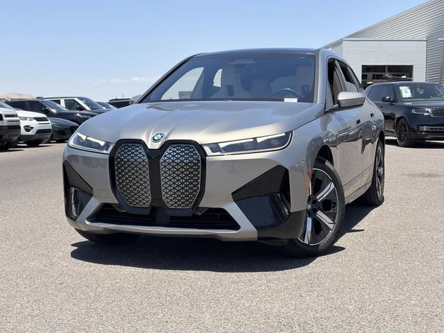 Certified 2024 BMW iX xDrive50 w/ Sport Package AWD/4WD image 4