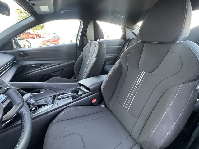 Used 2026 Hyundai Elantra Sport FWD image 13