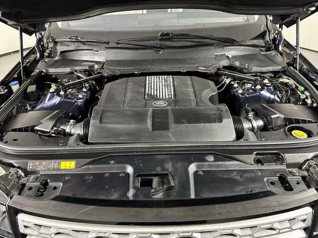 Used 2018 Land Rover Discovery HSE image 28