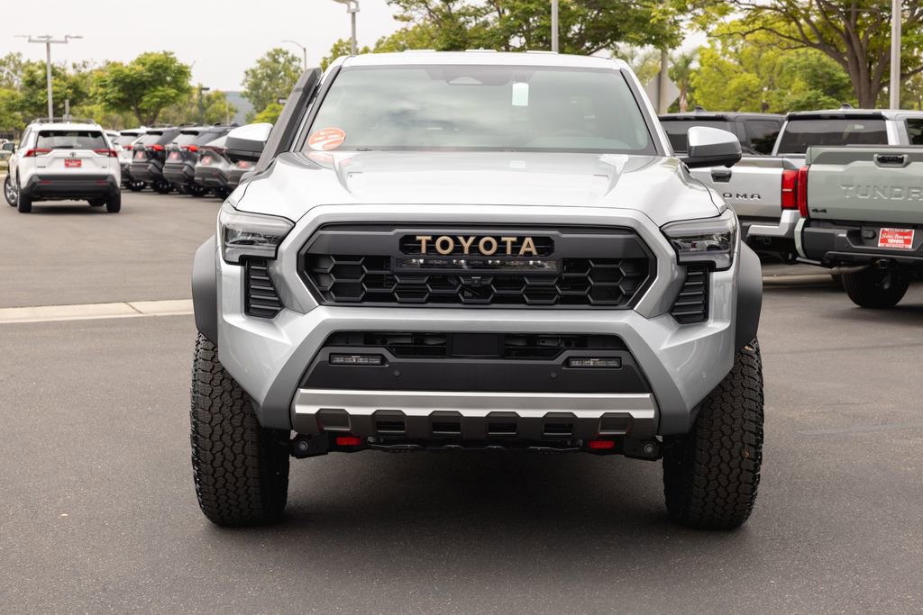 New 2025 Toyota Tacoma Trailhunter image 3