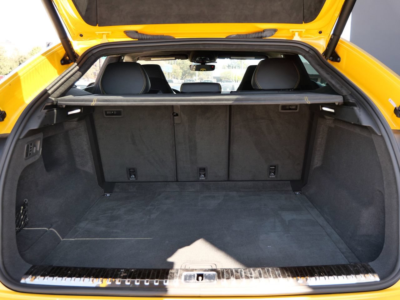 Used 2024 Lamborghini Urus S AWD/4WD image 25