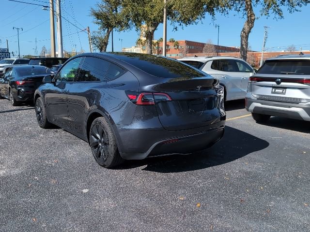 Used 2025 Tesla Model Y Long Range image 4