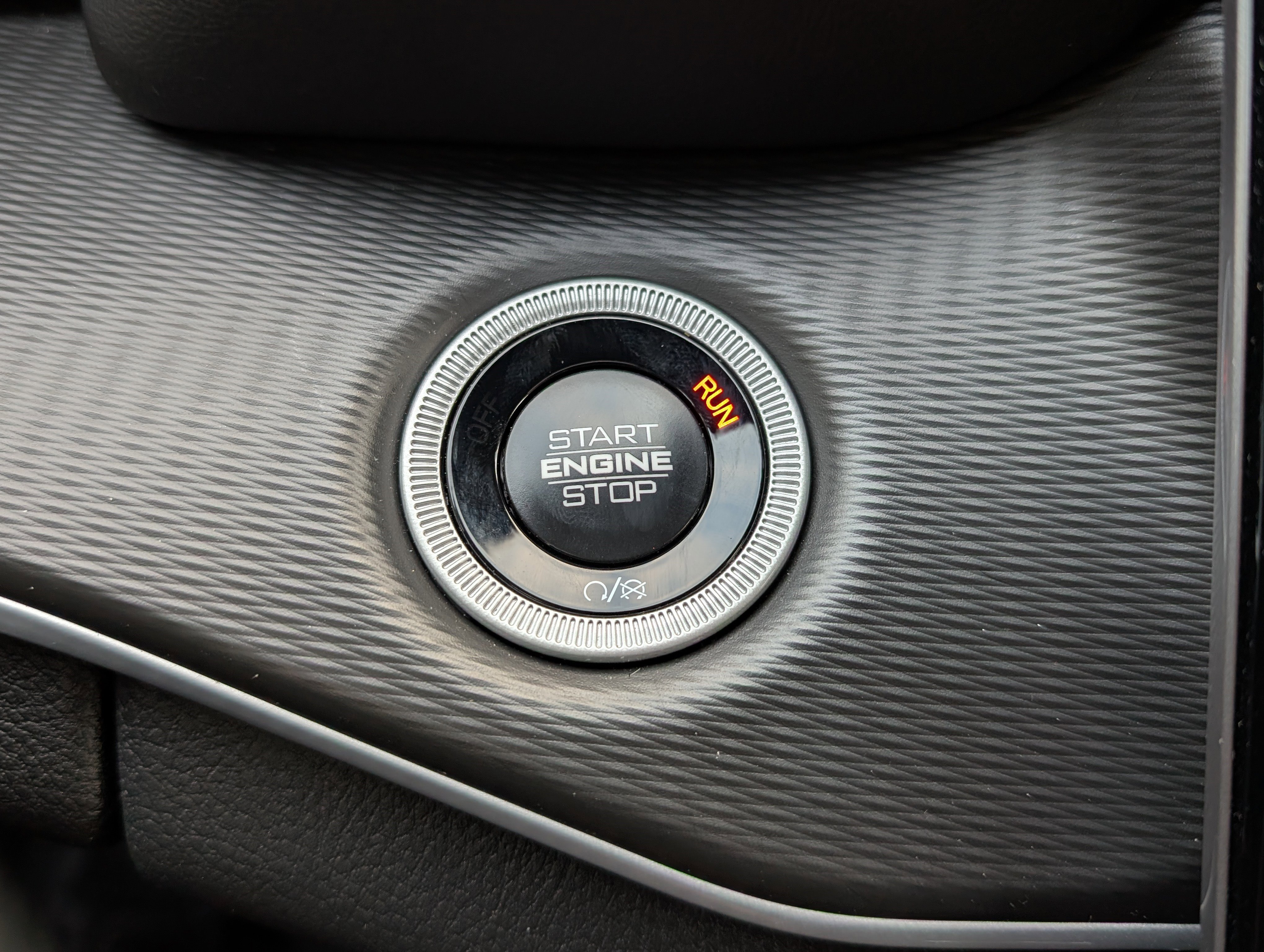 Used 2024 Jeep Grand Cherokee Altitude image 31