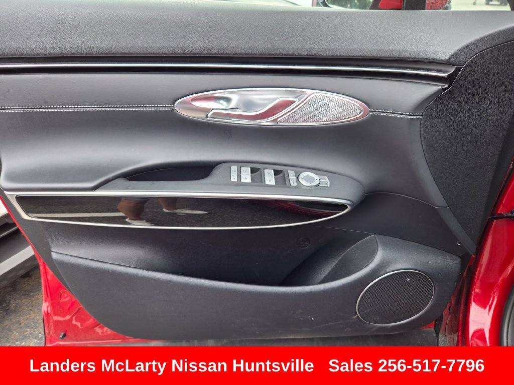Used 2025 Genesis GV70 2.5T AWD/4WD image 21
