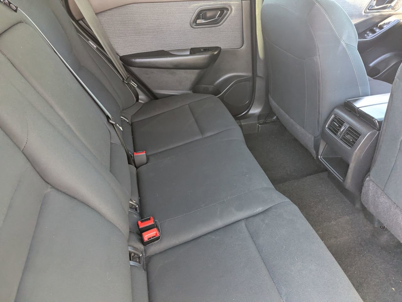 Certified 2023 Nissan Rogue S image 15