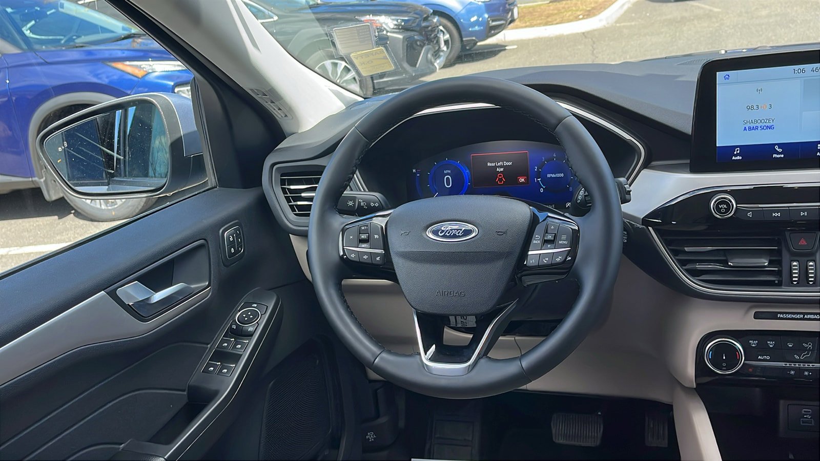 Used 2022 Ford Escape SEL w/ Technology Package AWD/4WD image 23