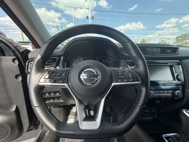 Used 2020 Nissan Rogue SV AWD/4WD image 14